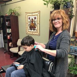 Meet your Posher, Julia